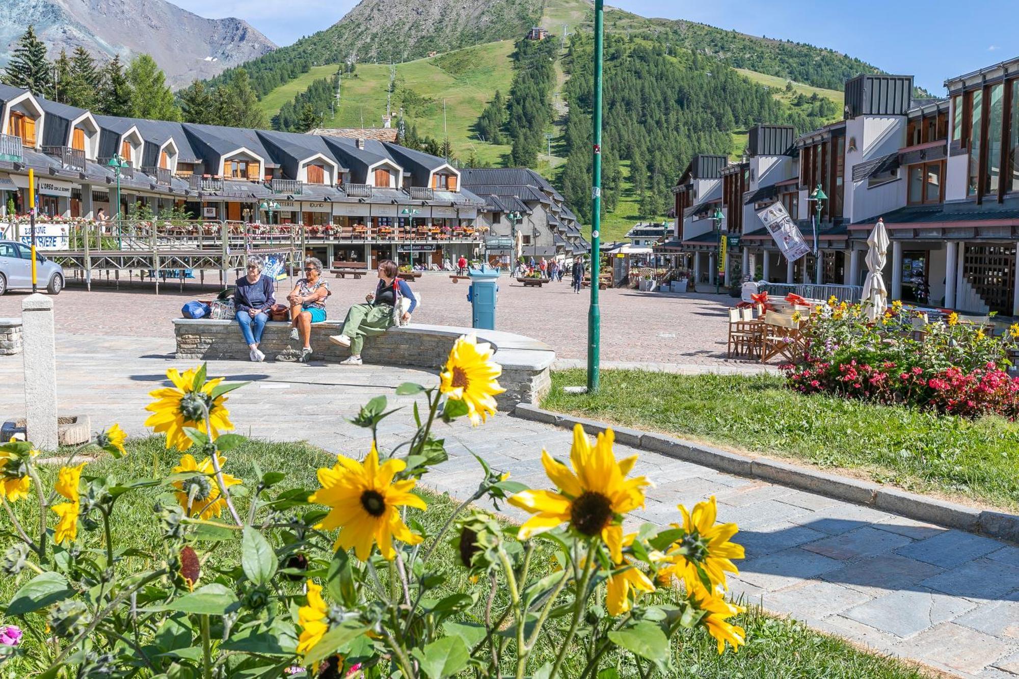 Belvedere Apartments - Happy Rentals Colle Colle Sestriere Exterior foto